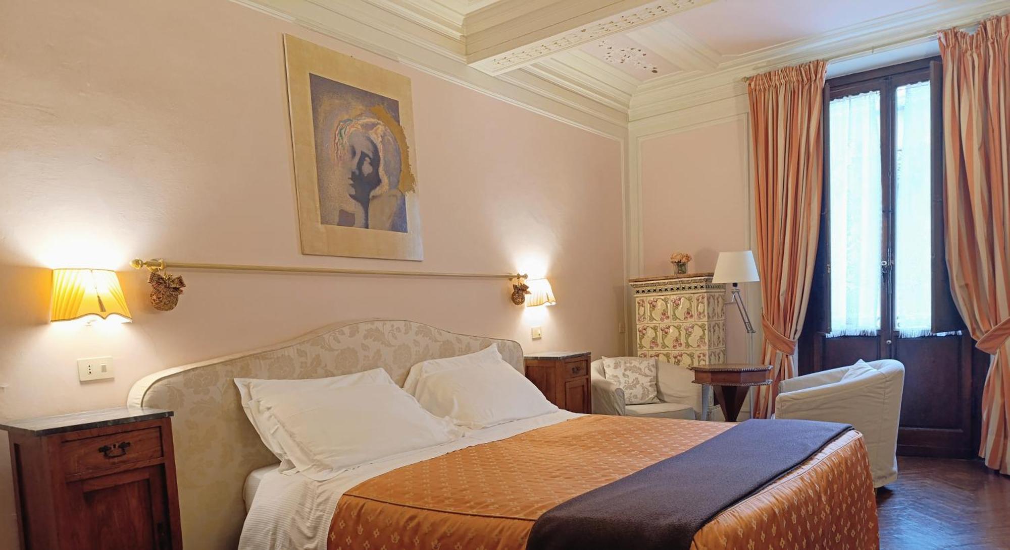 Double or Twin Room Courtyard View